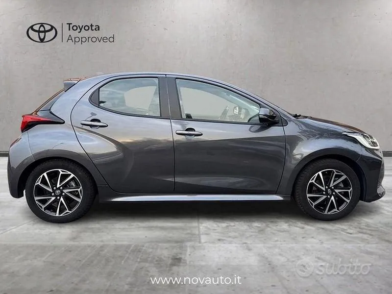 Toyota Yaris 2022 photo 3