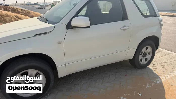 Suzuki Grand Vitara 2009 photo 2