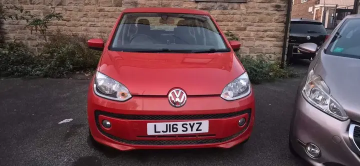 Volkswagen Up