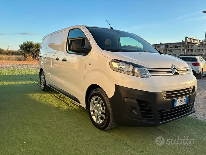 Citroen Jumpy 2022 photo 2