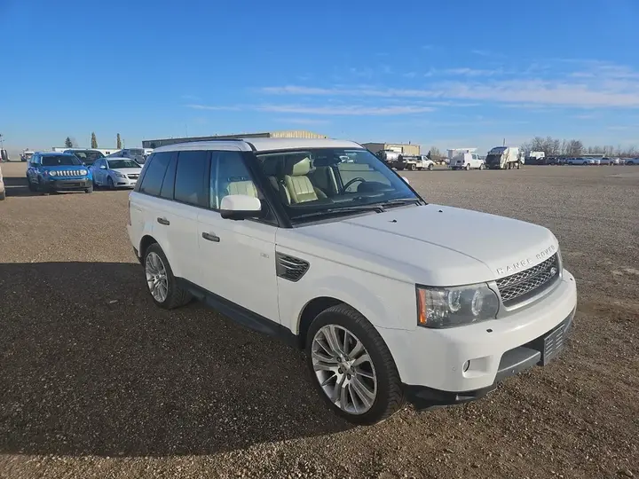 Land Rover Range Rover Sport 2011 photo 2