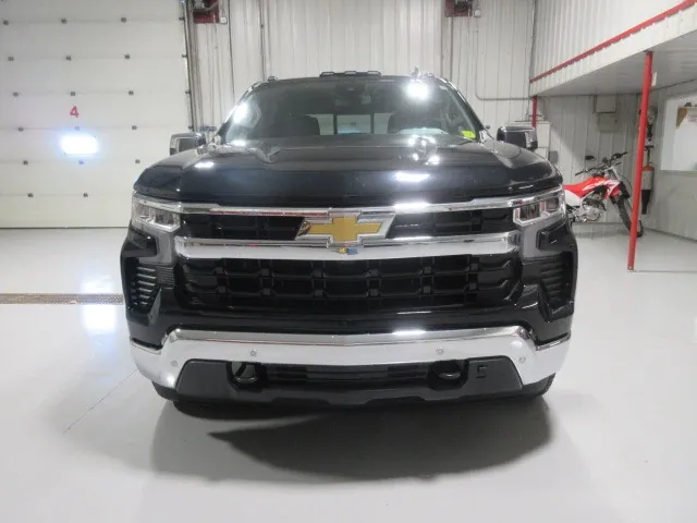 Chevrolet Silverado 1500 2026 photo 3