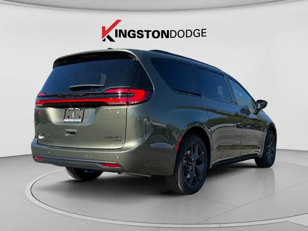 Chrysler Pacifica 2027 photo 5