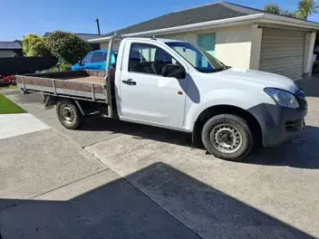 Isuzu D-Max 2014 photo 2