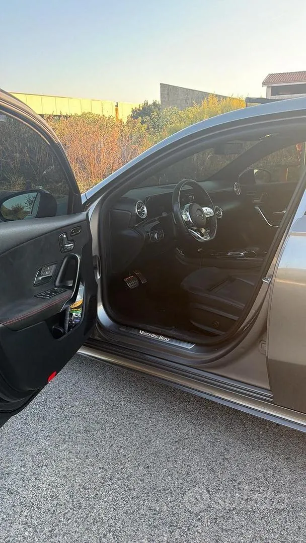 Mercedes-Benz A 2019 photo 3