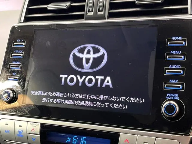 Toyota Land Cruiser Prado 2023 photo 3