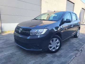 Dacia Sandero 2018 photo 2