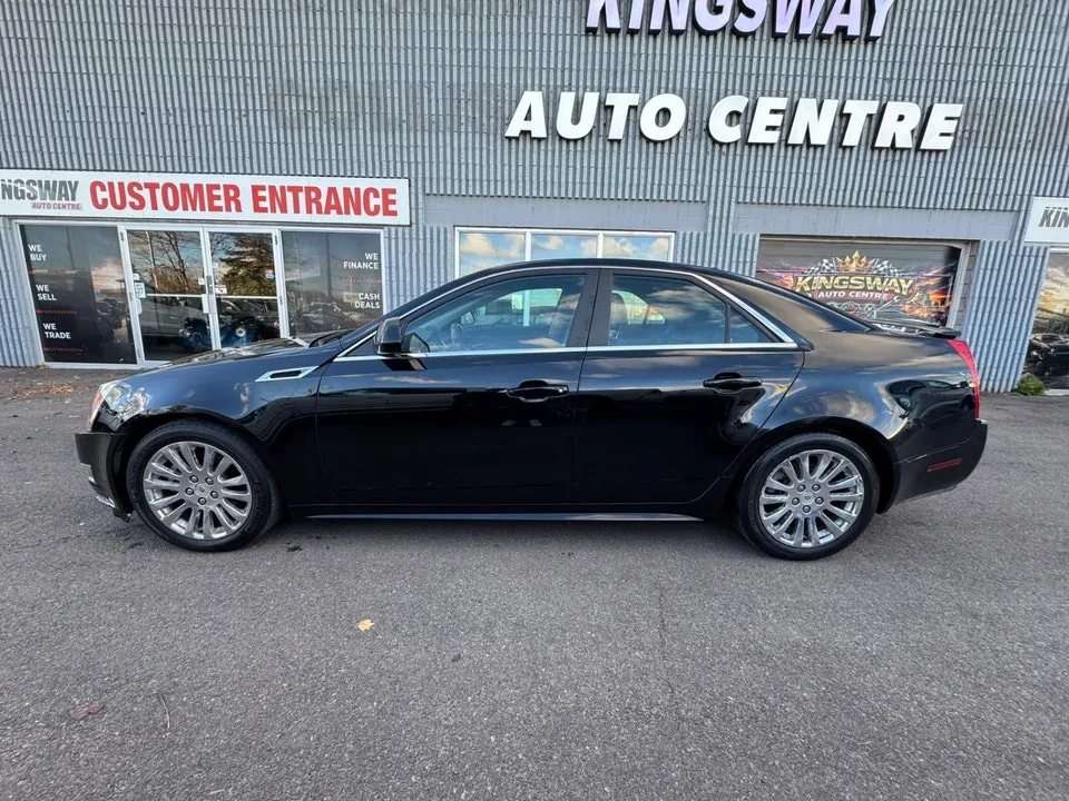 Cadillac Cts 2011 photo 2