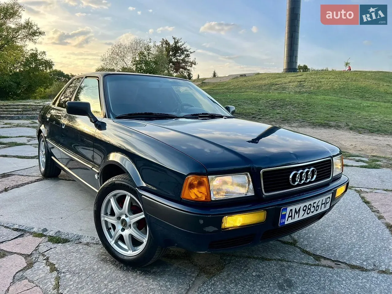 Audi 80