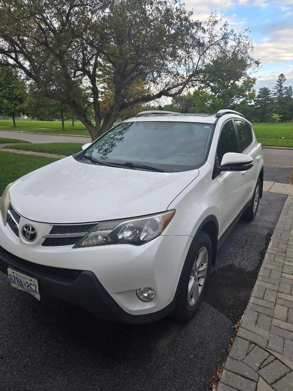 Toyota Rav4 2014 photo 2