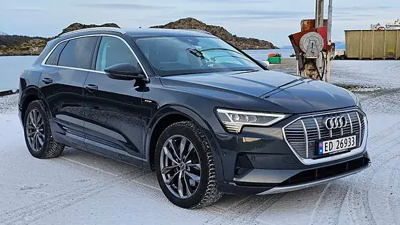 Audi E-Tron 2022 photo 2