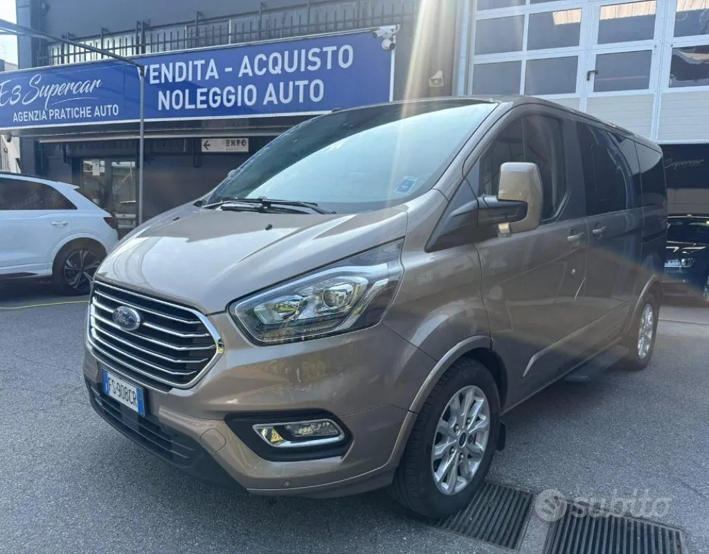 Ford Tourneo Custom