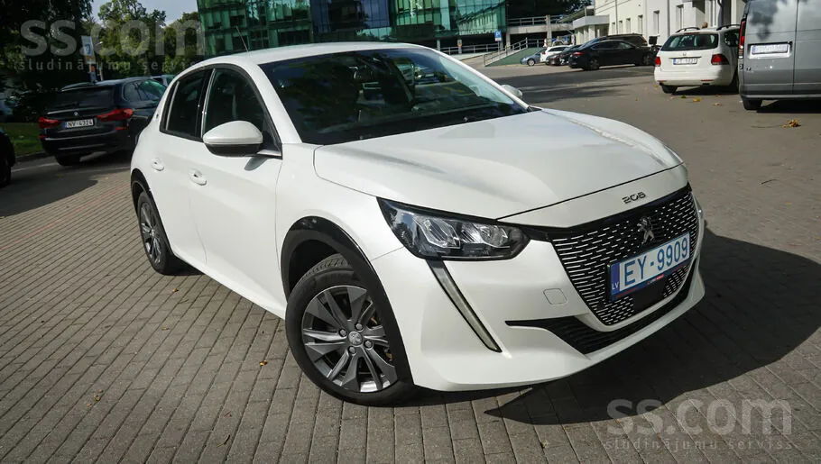 Peugeot 208 2020 photo 4