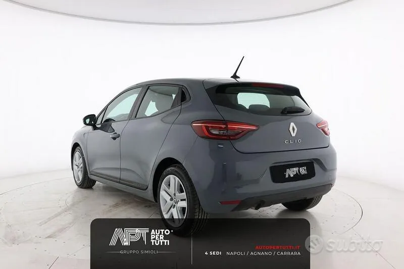 Renault Clio 2021 photo 3