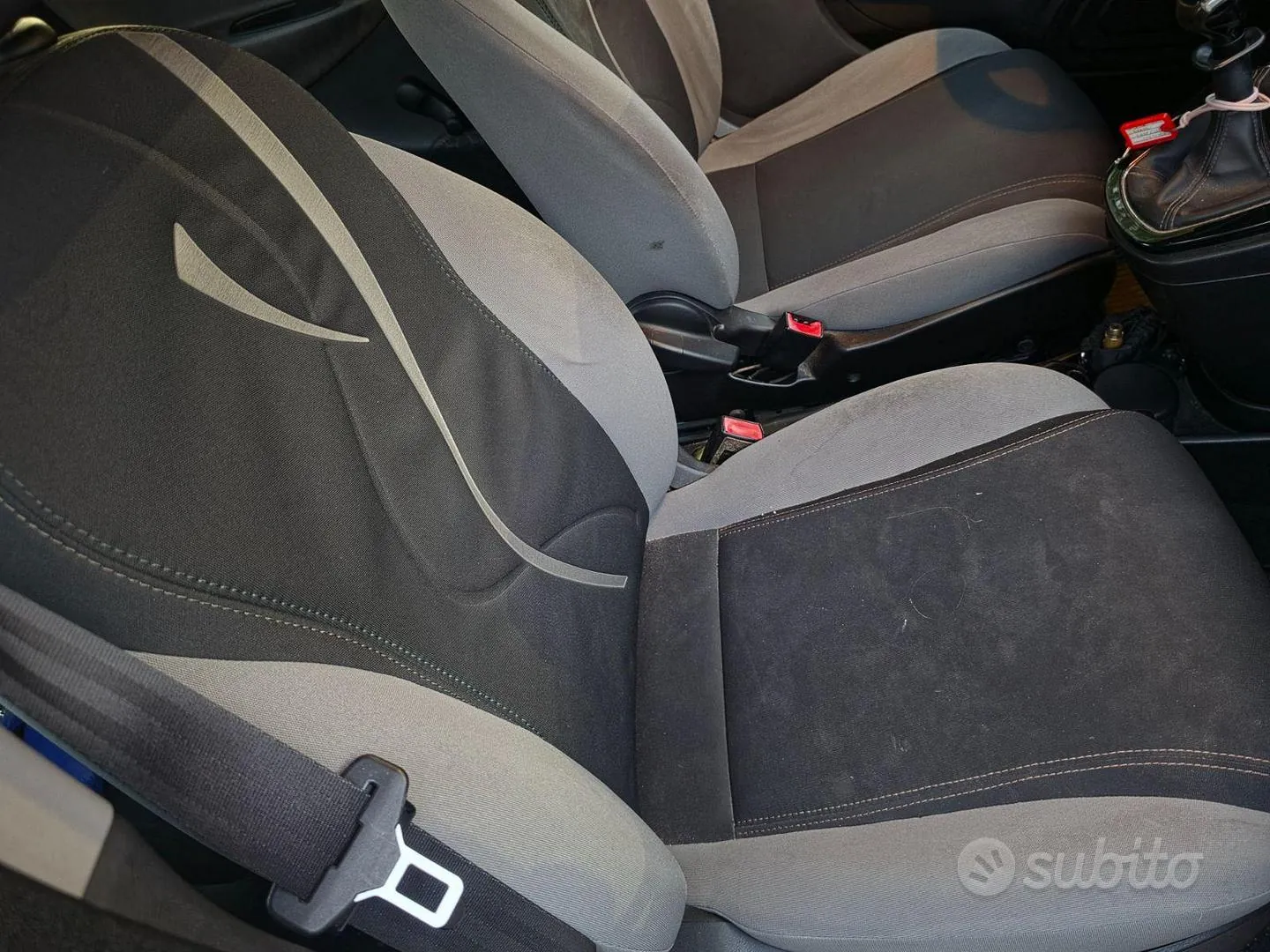 Lancia Ypsilon 2013 photo 4