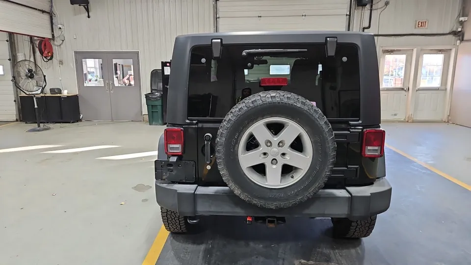 Jeep Wrangler 2016 photo 4