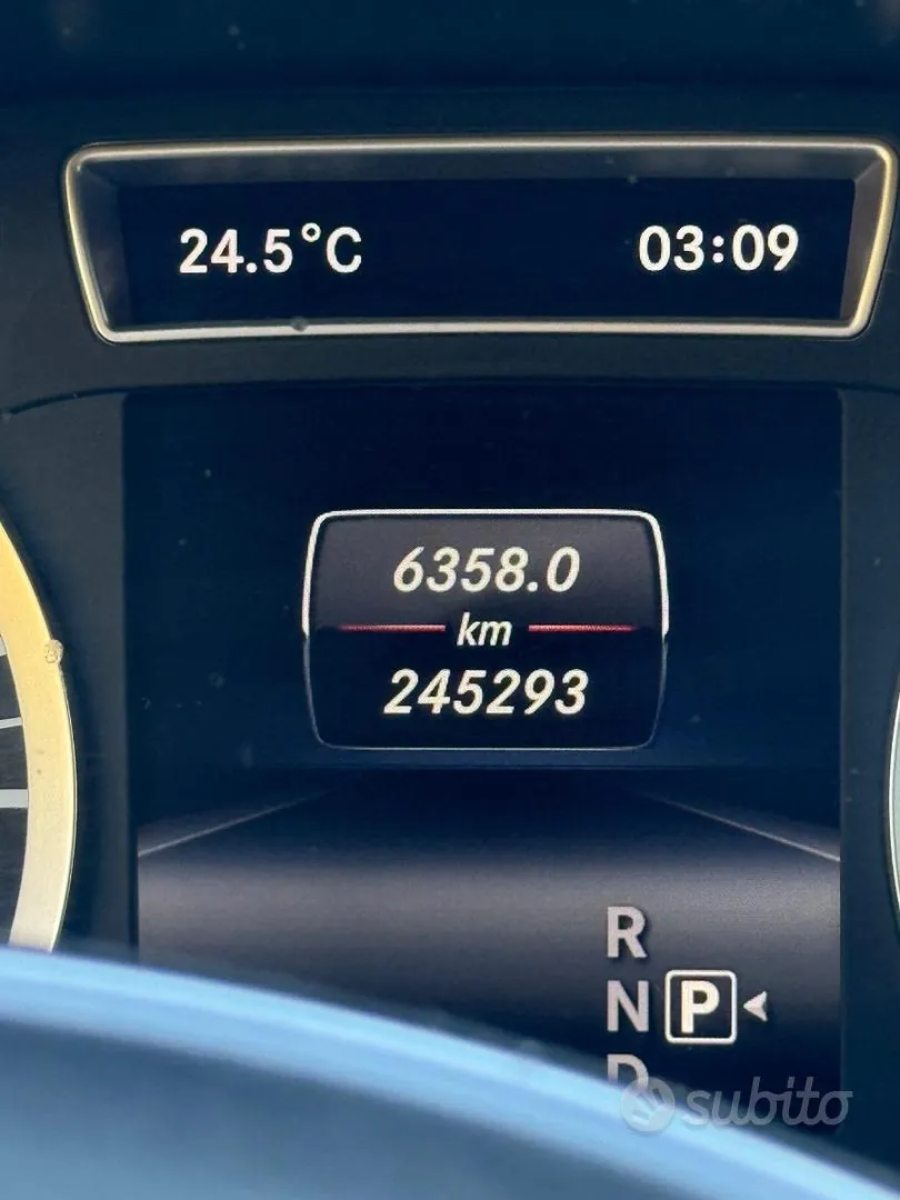 Mercedes-Benz A-Class 2016 photo 2