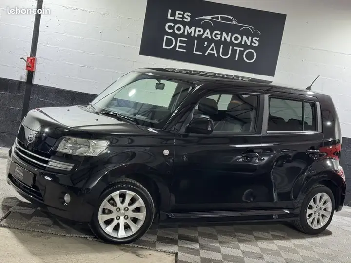 Daihatsu Materia 2009 photo 2