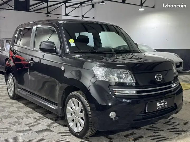 Daihatsu Materia 2009 photo 5