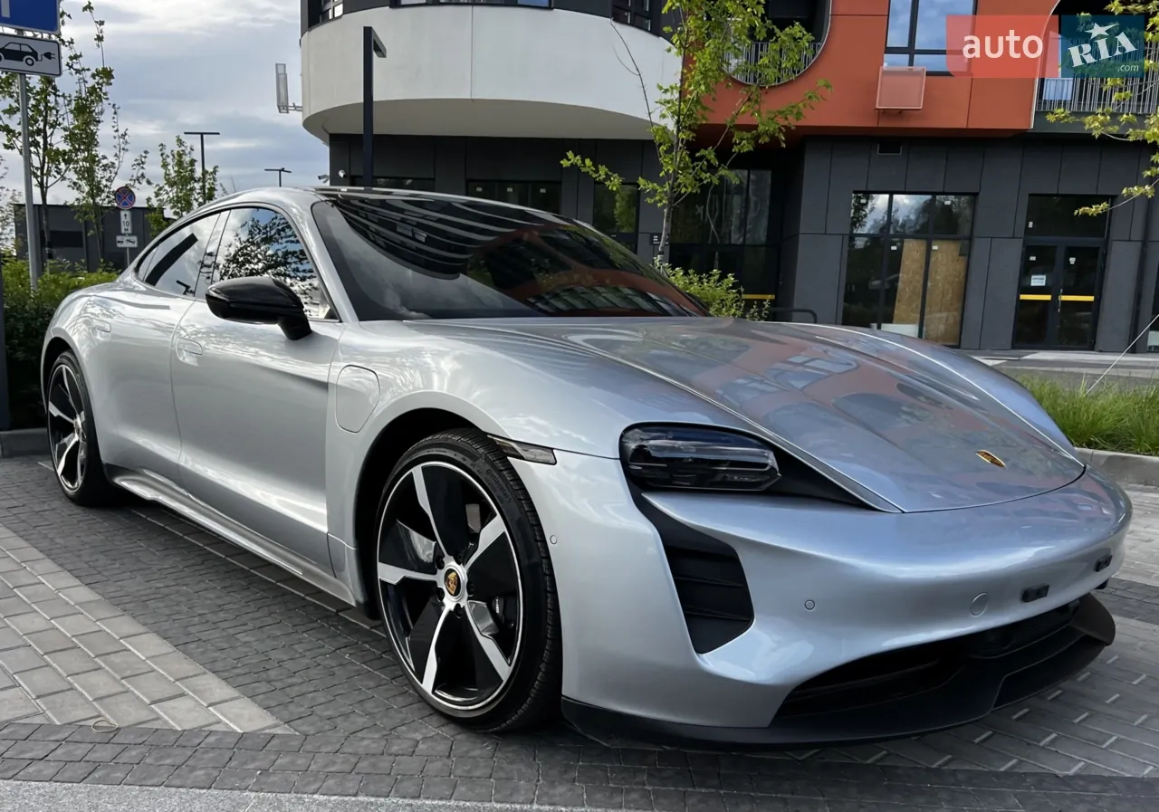 Porsche Taycan 2022 photo 2