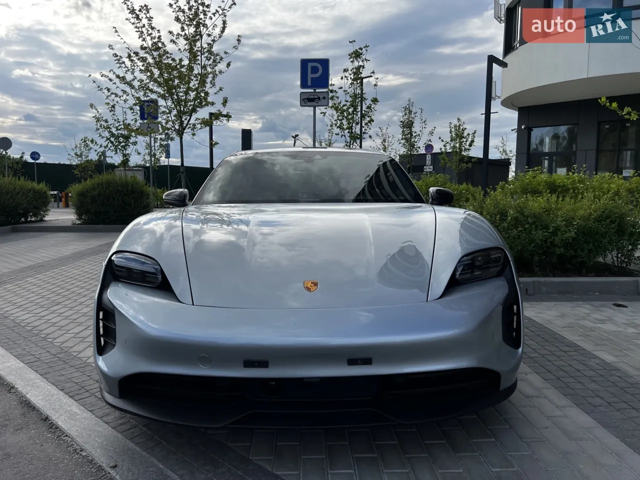 Porsche Taycan 2022 photo 4