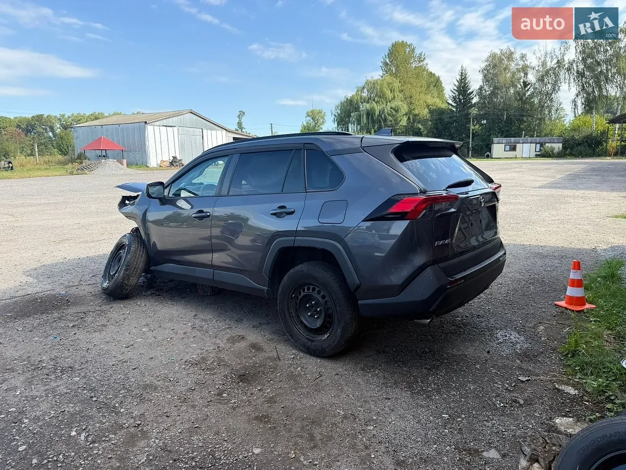 Toyota Rav4 2021 photo 2