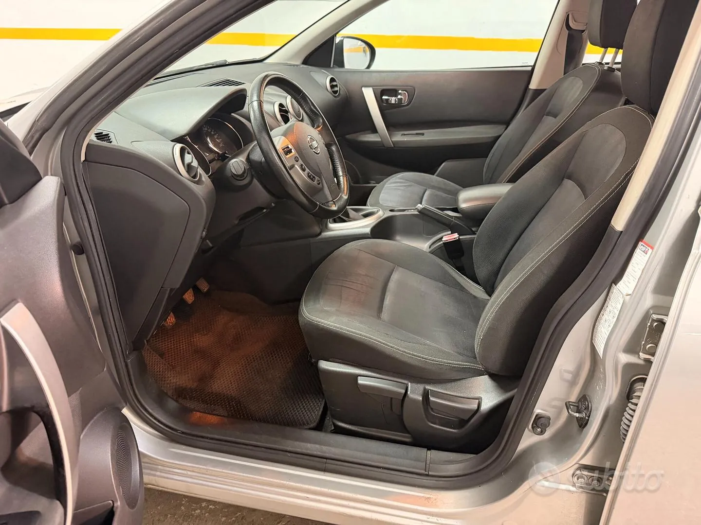 Nissan Qashqai 2010 photo 3