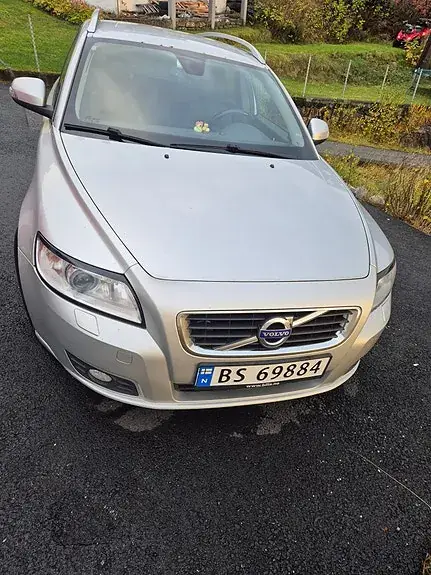 Volvo V50