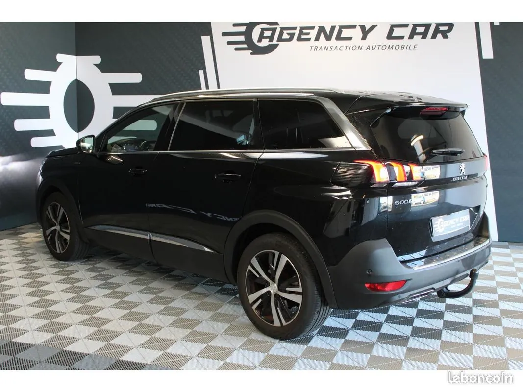 Peugeot 5008 2020 photo 4