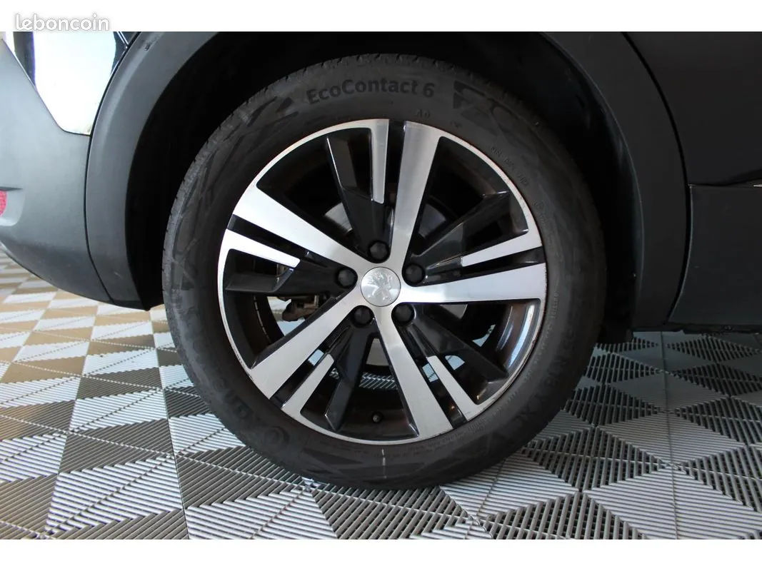 Peugeot 5008 2020 photo 5