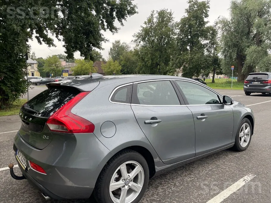 Volvo V40 2014 photo 4