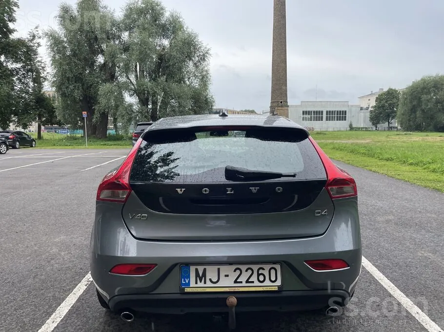 Volvo V40 2014 photo 3