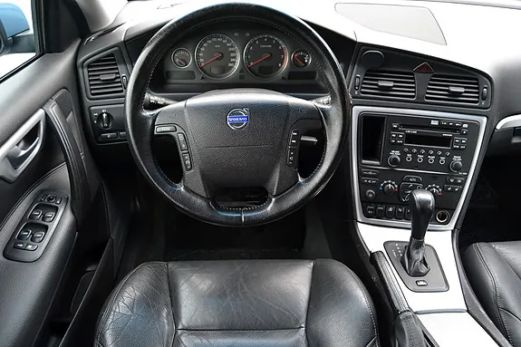 Volvo V70 2005 photo 5