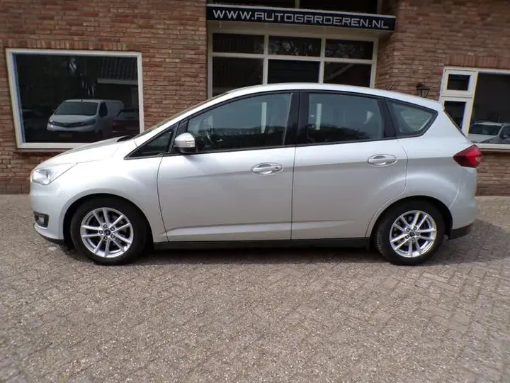Ford C-Max 2016 photo 2