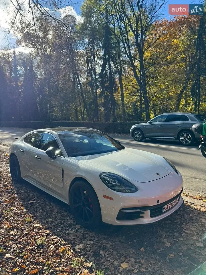 Porsche Panamera