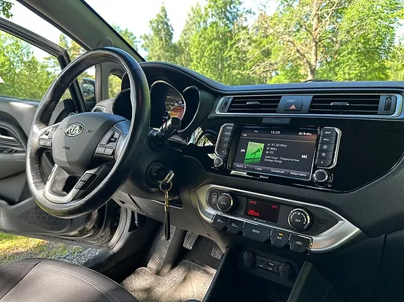 Kia Rio 2016 photo 4