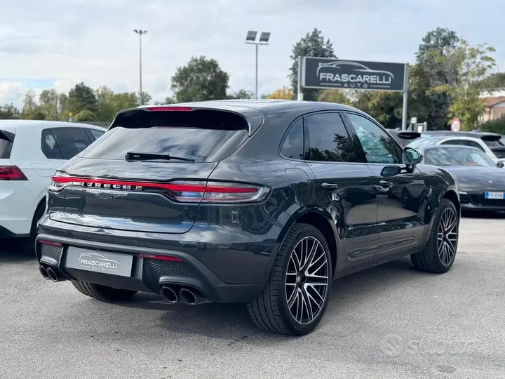Porsche Macan 2024 photo 3