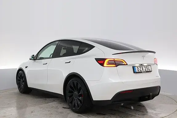 Tesla Model Y 2022 photo 5