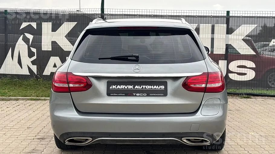 Mercedes-Benz C350 2015 photo 5