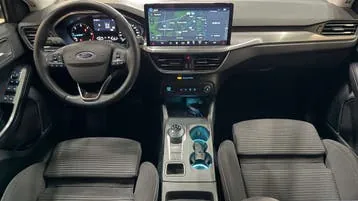 Ford Focus 2023 photo 3