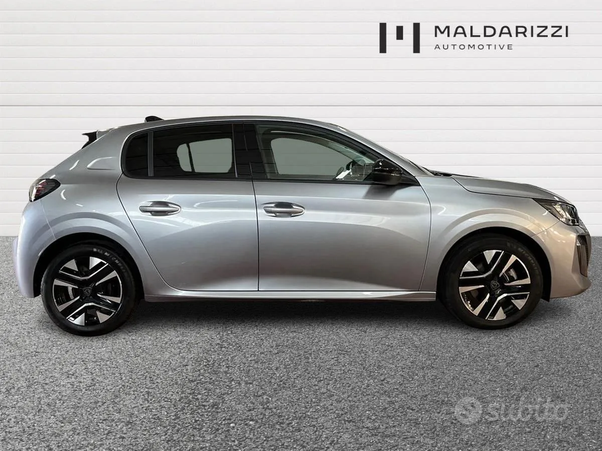 Peugeot 208 2025 photo 5