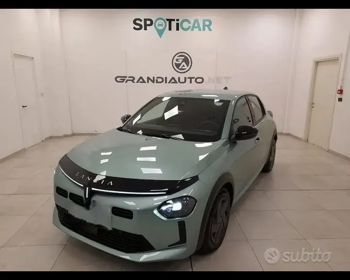 Lancia Ypsilon