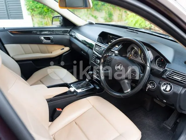 Mercedes-Benz E200 2010 photo 4