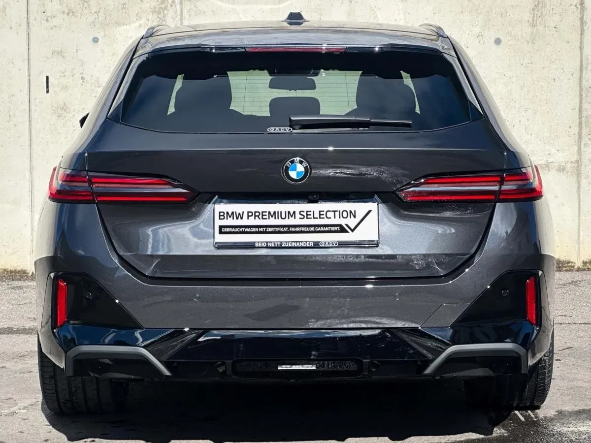 BMW 5 Series 2025 photo 5