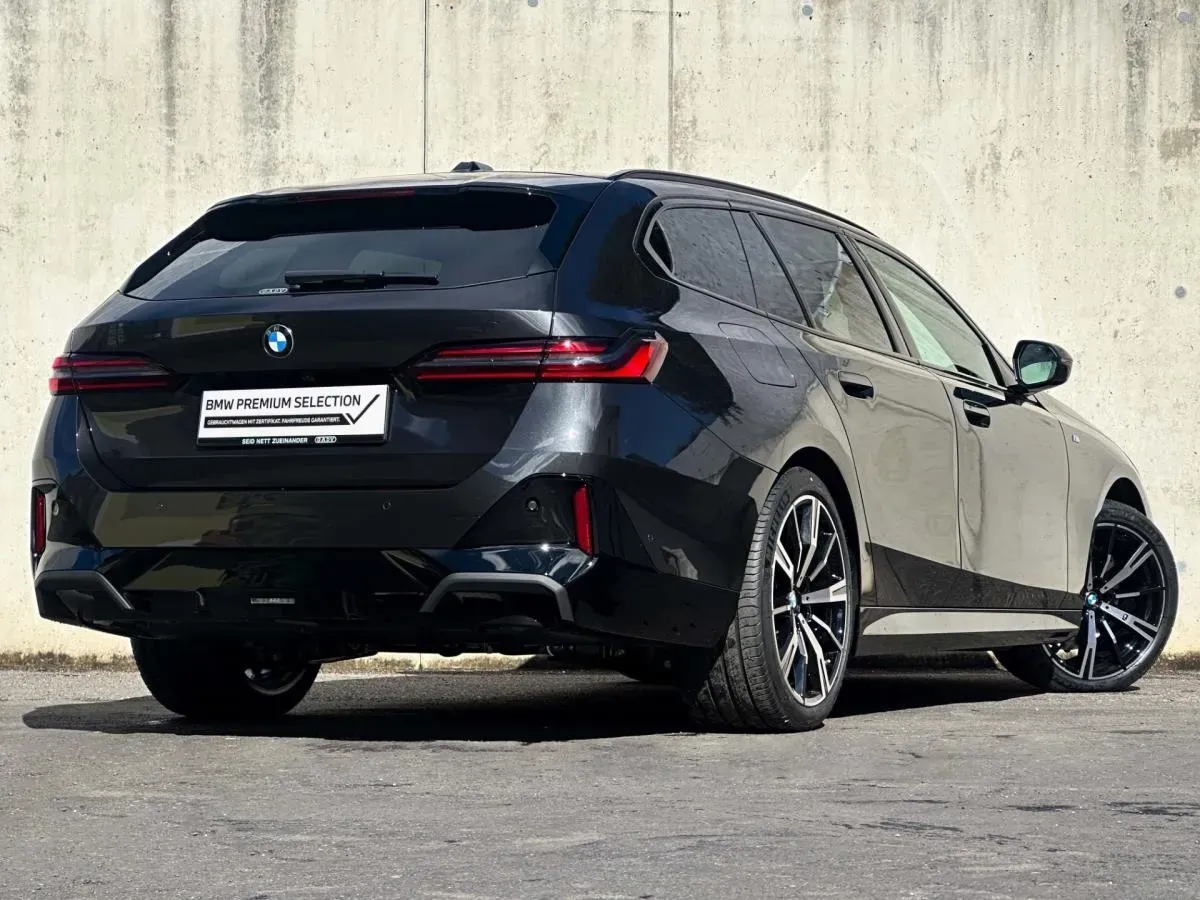BMW 5 Series 2025 photo 4