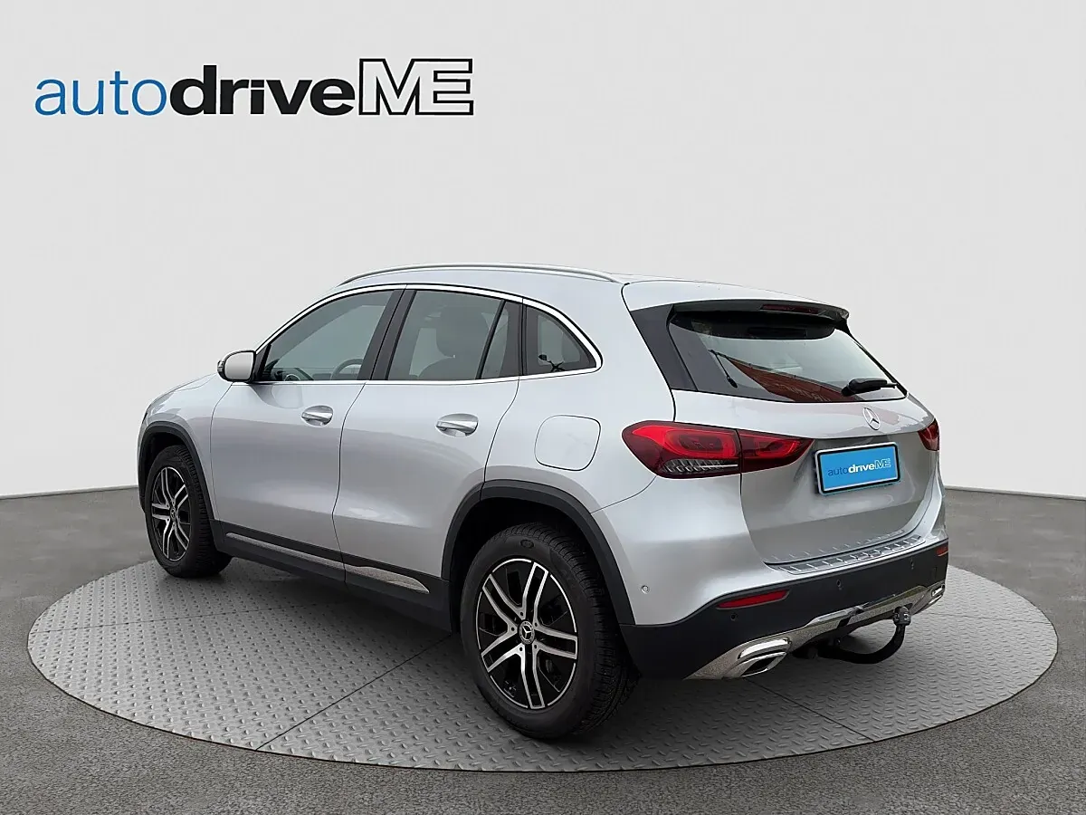 Mercedes-Benz Gla Class 2021 photo 3