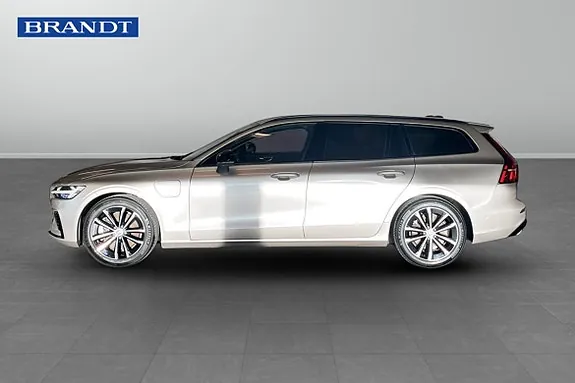 Volvo V60 2024 photo 3