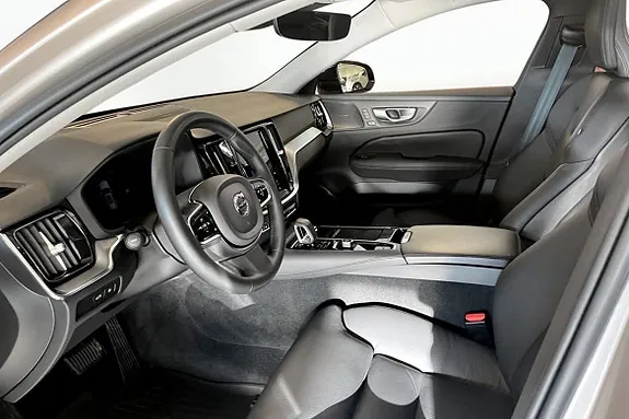 Volvo V60 2024 photo 5