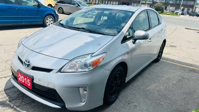 Toyota Prius 2015 photo 3