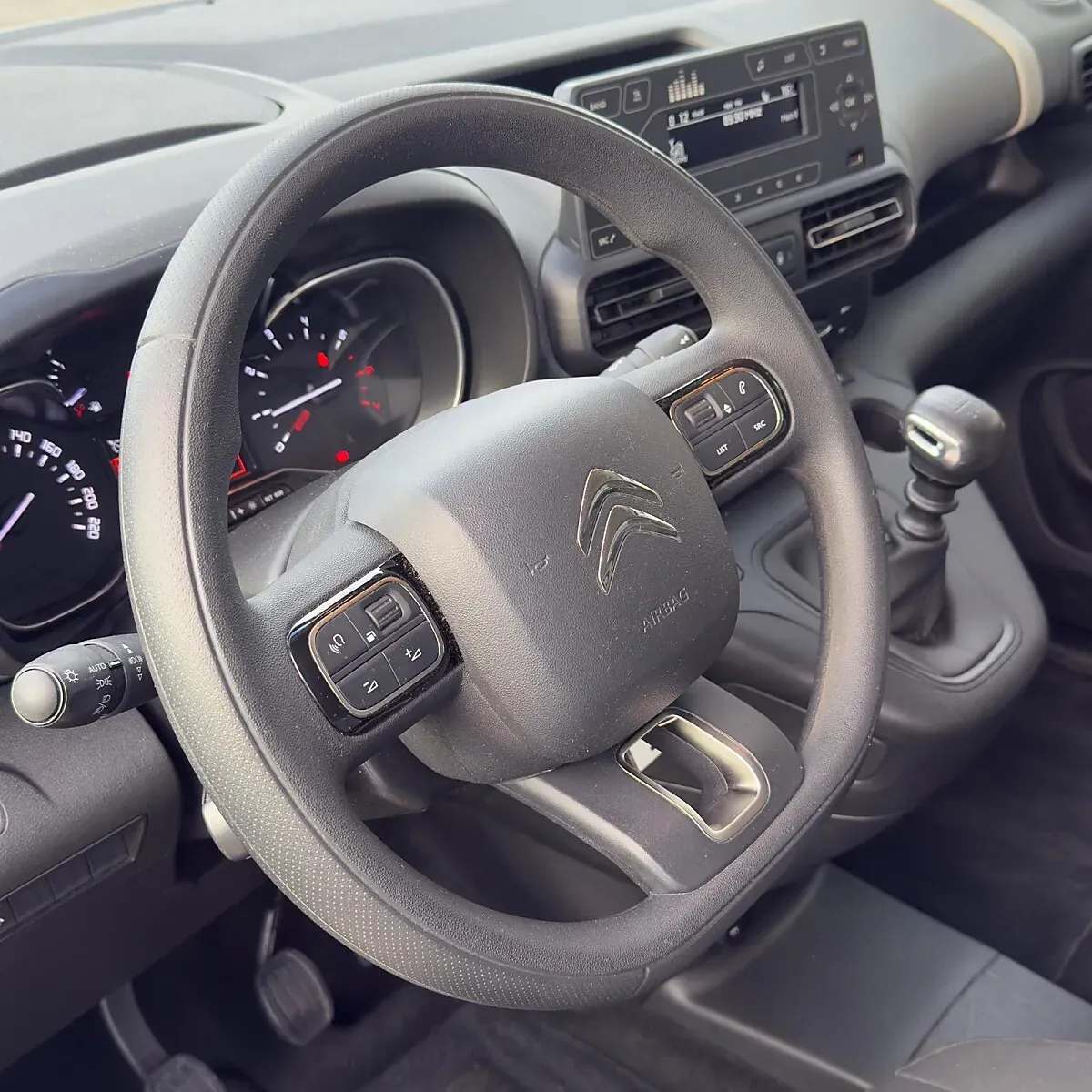 Citroen Berlingo 2019 photo 2